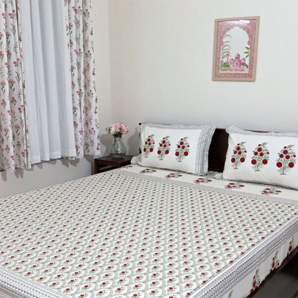Moon Light 300 TC 100% Cotton Printed King Size Bedsheet With 2 Pillow Covers, White Maroon.