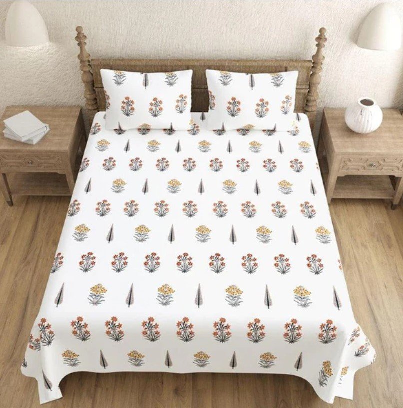 Tulip 250 TC 100% Cotton Printed King Size Bedsheet With 2 Pillow Covers, White Yellow.